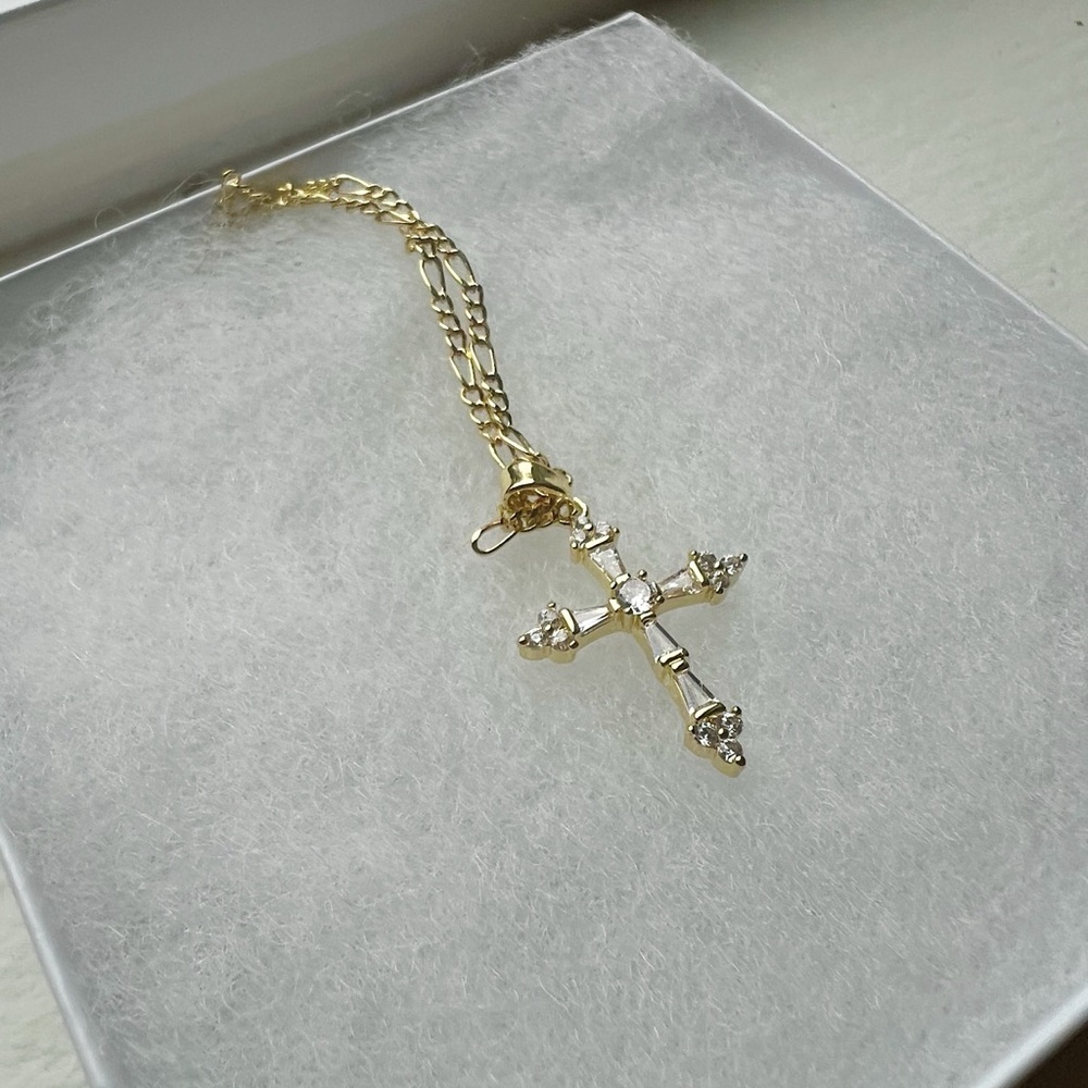 14k Gold Plated Cross Pendant Necklace - Picture 5 of 10